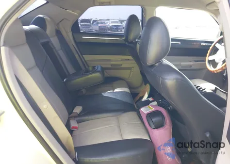 2007 Chrysler 300 Touring z USA, uszkodzony, nr VIN 2C3KA53G17H744051